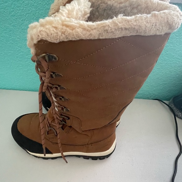 WOMENS BEARPAW ISABELLA WINTER BOOTS SIZE 7 - Picture 3 of 12
